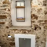 Monolithos House * Lagoudi Zia