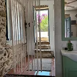 Monolithos House * Lagoudi Zia