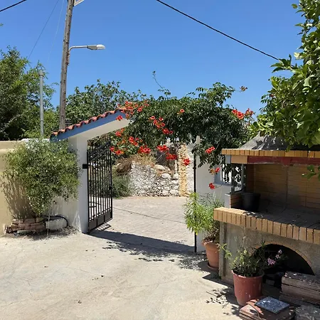 Monolithos House *