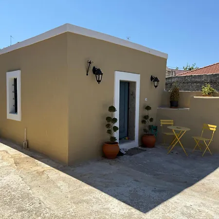 Monolithos House Tatil Evi