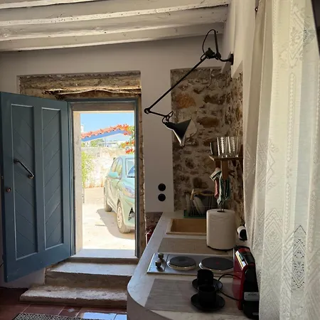 Monolithos House Semesterbostad *