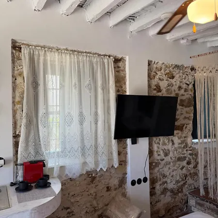 Monolithos House Semesterbostad Lagoudi Zia