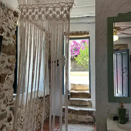 Monolithos House
