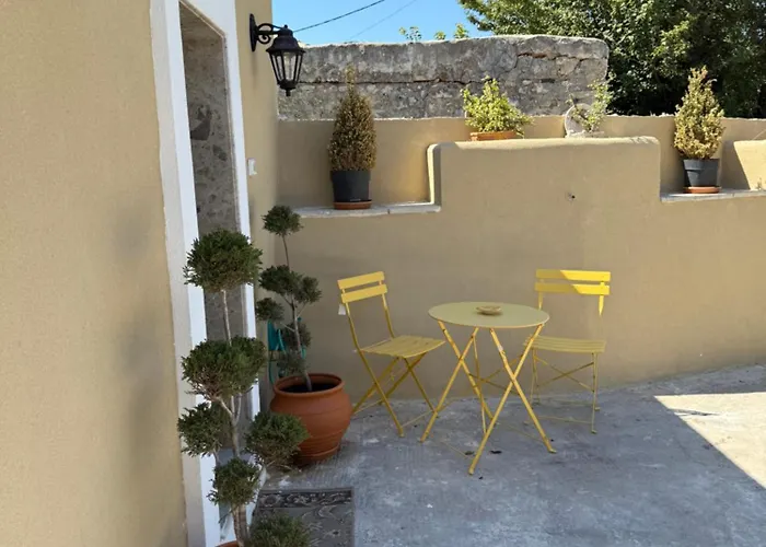 Tatil Evi Monolithos House Lagoudi Zia