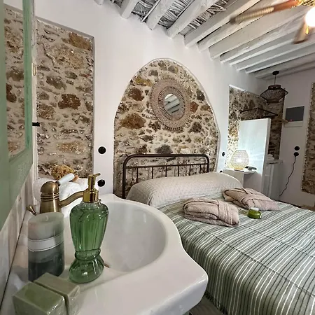 Monolithos House Lagoudi Zia