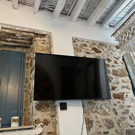 Monolithos House * Lagoudi Zia