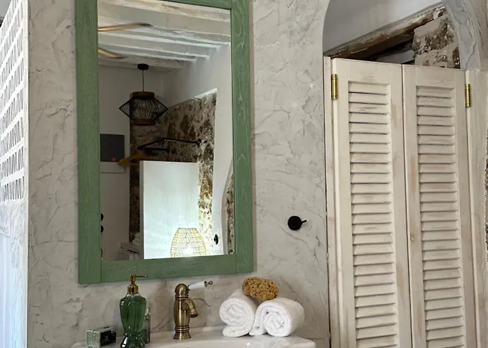 Holiday home Monolithos House Lagoudi Zia